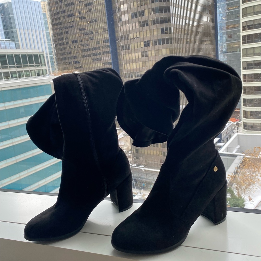Liz Claiborne black faux suede heeled boots 7.5M